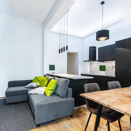 Stylish Designed Apartment In A Top Location Wien Exteriör bild